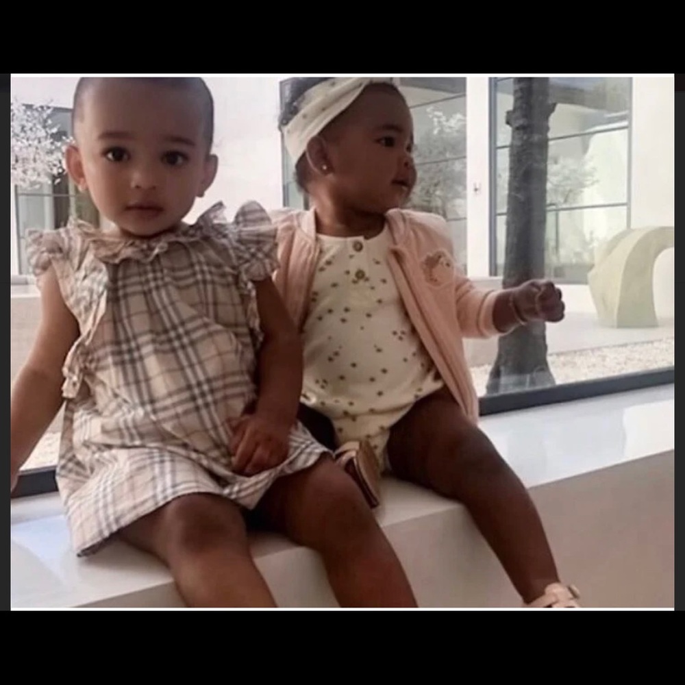 Burberry Dress size 18 months